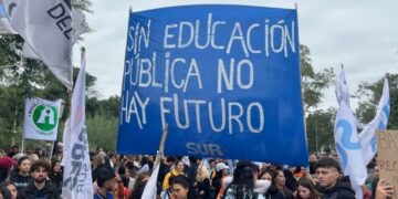 Adiuc se prepara para la tercera marcha universitaria federal