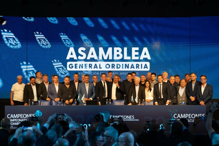 AFA ignoró la resolución de la IGJ y llevó a cabo la asamblea