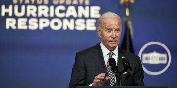Biden anunció medidas para los afectados por el huracán