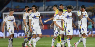 Boca cayó por goleada ante Tigre en el debut de Gago