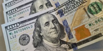 Aumentan los reclamos para que el Gobierno levante el cepo cambiario