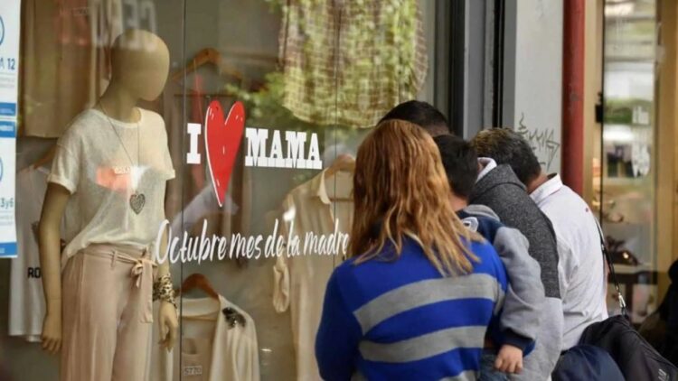 Las tarjetas de crédito impulsaron el consumo por el Día de la Madre