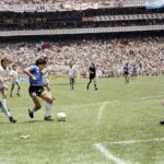 Se cumplen 64 años del nacimiento de Maradona: fotos emblemáticas para recordarlo Se cumplen 64 años del nacimiento de Maradona: fotos emblemáticas para recordarlo