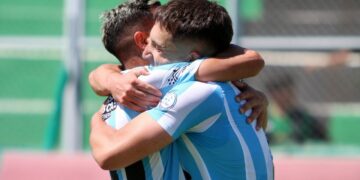 Racing enfrenta a Chicago por el Reducido