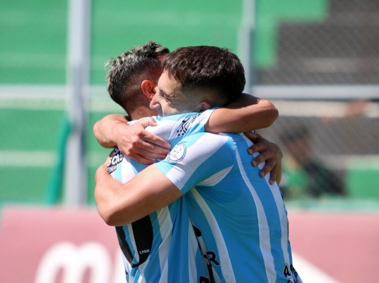 Racing enfrenta a Chicago por el Reducido