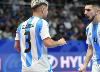 Argentina superó a Francia en un partido dramático y enfrentará a Brasil en la final
