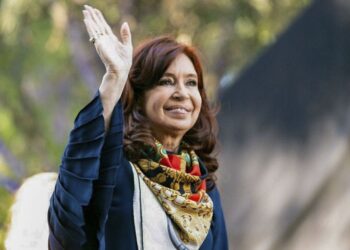 Cristina Kirchner celebró la AUH y criticó a Milei: “ante el desastre económico, tuvo que duplicarla”