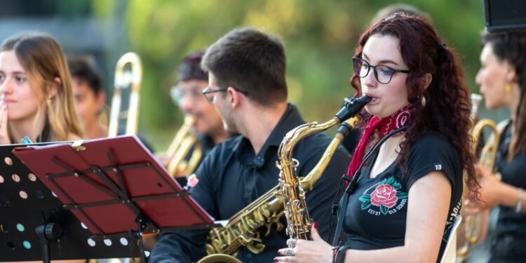 El pop, rock, tango y jazz coparán los escenarios de la ciudad durante toda la semana