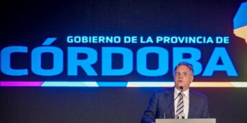 Llaryora propuso a Córdoba como destino para periodistas exiliados y perseguidos