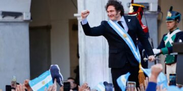 Milei regresa a Córdoba en medio de múltiples protestas