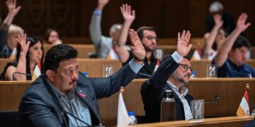 Concejales repudiaron a Milei por tildar de golpista a Alfonsín