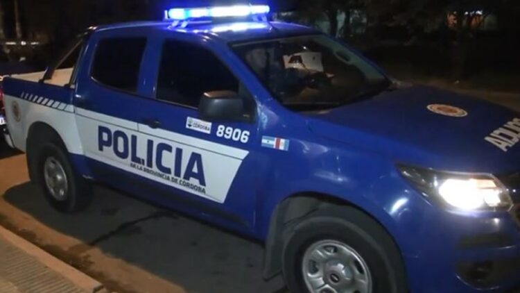 Detuvieron a un taxista acusado de acosar a una pasareja de 16 años