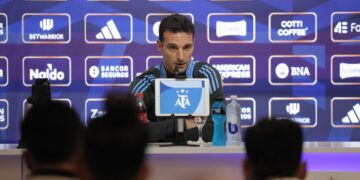 Argentina recibe a Bolivia, la gran revelación del torneo