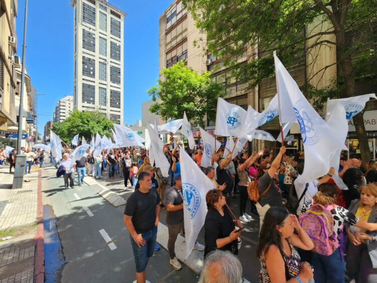 El SEP anunció protestas en todas las reparticiones tras su rechazo a la oferta salarial de la Provincia