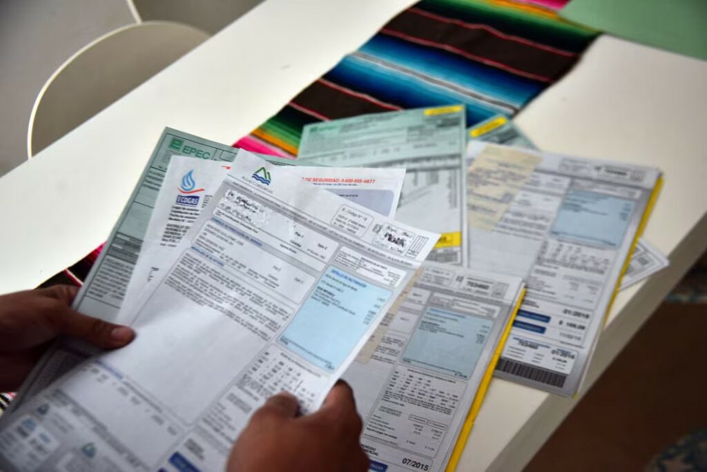 Una familia gasta más de $100.000 en servicios públicos