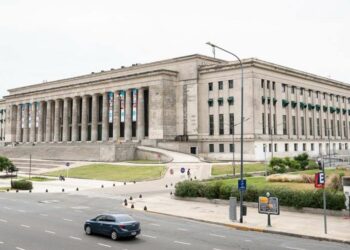 Dan cinco días al Ejecutivo para que argumente las razones por las cuales la Sigen tiene que auditar a la UBA