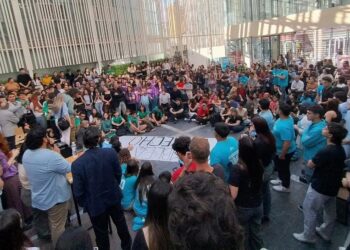 Adiuc sostiene el paro tras la ratificación del veto de Milei