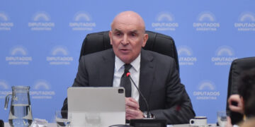 El oficialismo suspendió el debate en comisión del Presupuesto 2025