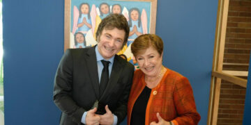 Georgieva destacó los «impresionantes progresos» de la economía tras reunirse con Milei