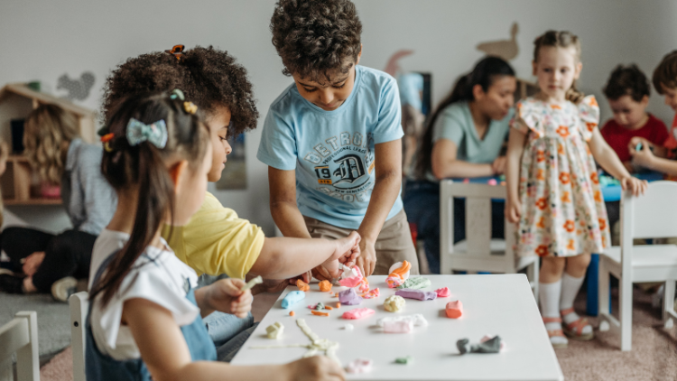 Se continúan receptando inscripciones de manera excepcional en todos los establecimientos para garantizar el derecho a la educación.