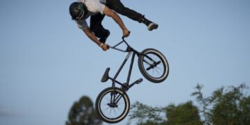 Maligno Torres estará este fin de semana en el Kempes en una competencia internacional de BMX