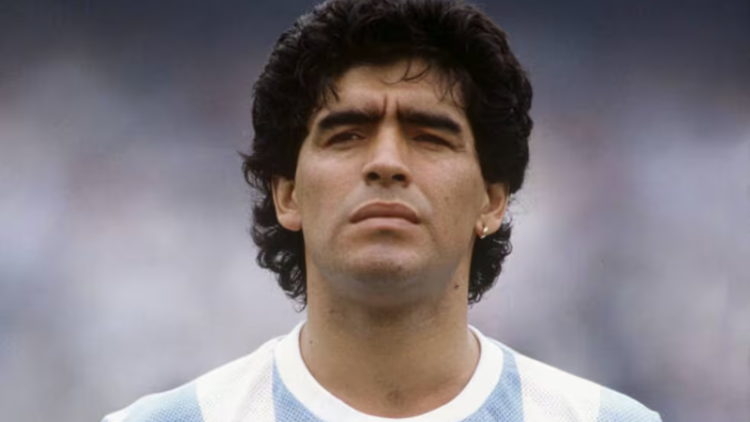 Cuatro años de amor inédito: el recuerdo a Maradona en otro aniversario de su fallecimiento