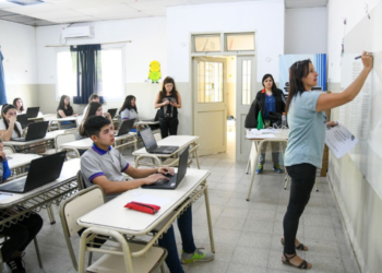 Extienden las preinscripciones escolares para ingresantes: hasta cuándo hay tiempo