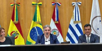 Llaryora ofreció la Legislatura como sede permanente y reivindicó el rol integrador del Mercosur