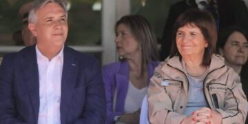 Llaryora destacó el trabajo conjunto con la Nación desde la llegada de Bullrich