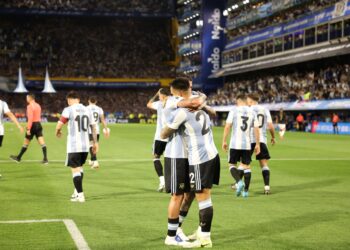 Con un golazo de Lautaro Martínez, Argentina le ganó a Perú en La Bombonera