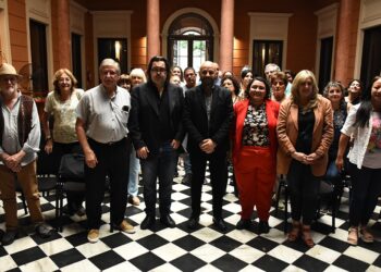 La Provincia entregó aportes a las bibliotecas populares