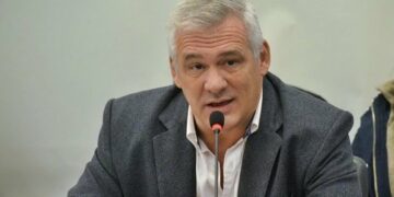 Tensión en la UCR: Carbajal criticó a De Loredo