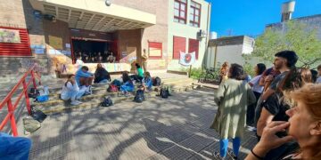 Los estudiantes levantaron la toma en la escuela San José
