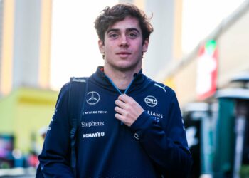 Colapinto: “No quiero ver 24 carerras por televisión”