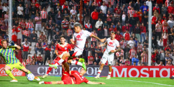 Instituto volvió al triunfo ante Argentinos Juniors