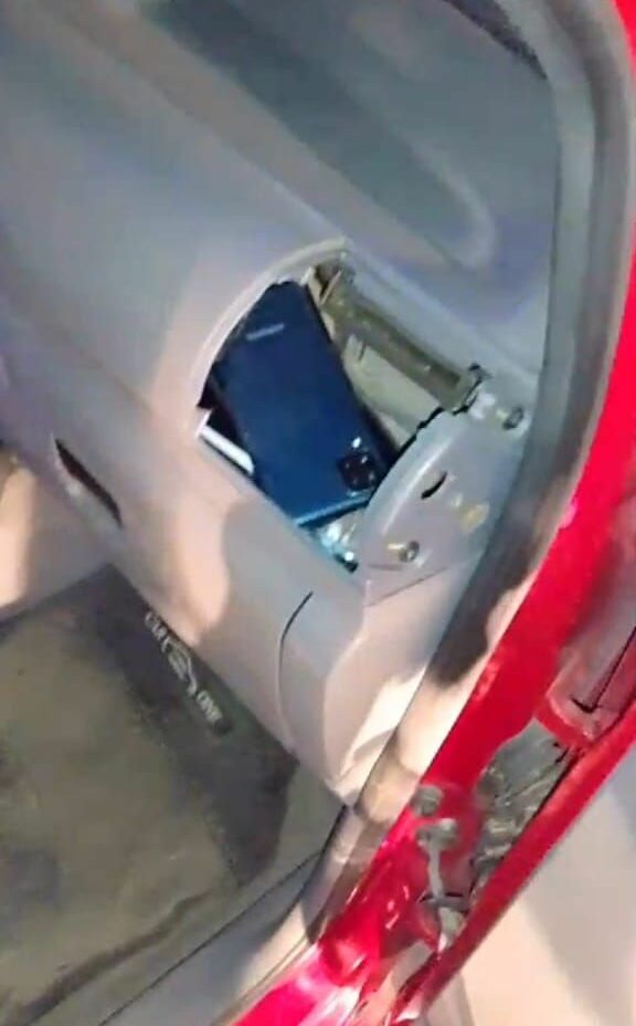 Le robaron el celular, rastreó la geolocalización y detuvieron a una mujer con 27 teléfonos Le robaron el celular, rastreó la geolocalización y detuvieron a una mujer con 27 teléfonos