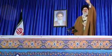 Khamenei anticipó ataques a Israel y Estados Unidos