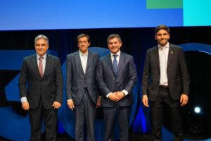 Llaryora ratificó la "importancia estratégica de la obra pública" Llaryora ratificó la "importancia estratégica de la obra pública"
