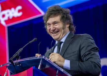 Javier Milei viaja a EEUU a la Cumbre Conservadora