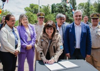 El pleno alineamiento de Llaryora  y Bullrich en materia de seguridad disparó cuestionamientos de Juez