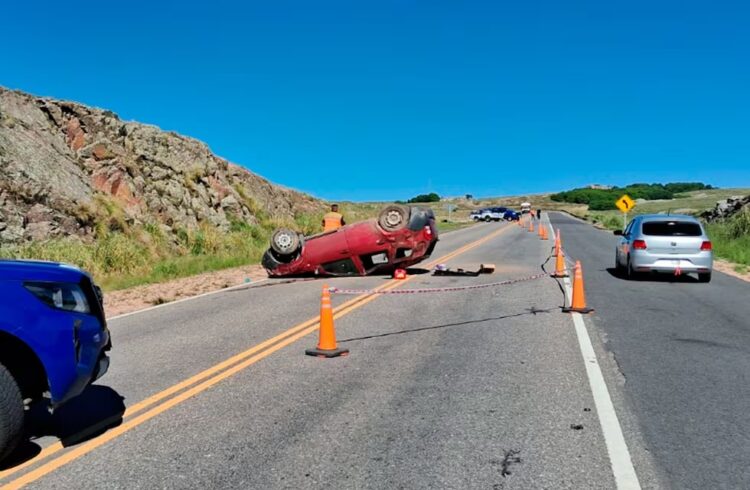 Está cortado el camino a las Altas Cumbres por un siniestro vial