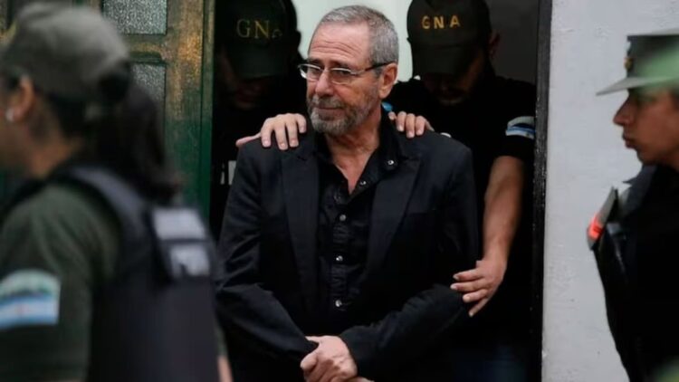 Ricardo Jaime se entregó a la Justicia y cumplirá la condena por la tragedia de Once