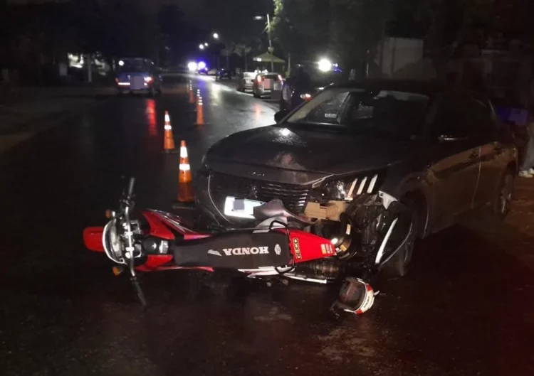 Un joven de 19 años murió en un accidente vial el domingo en Río Ceballos.