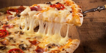 Consumo masivo de pizza en Córdoba: cuántas se venden y cuál es la variedad preferida
