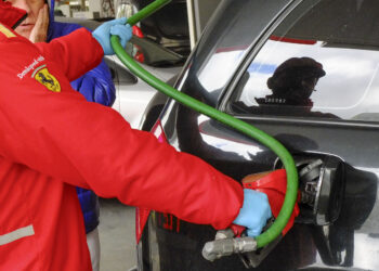 Aumento de los combustibles: cuánto pasó a costar la nafta y el gasoil