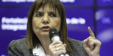 Fuerte réplica de Bullrich a Villarruel por la detención del gendarme en Venezuela