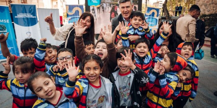 Estudiantes de las escuelas municipales.