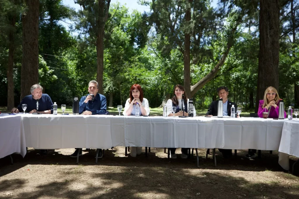 Cristina Kirchner, Sergio Massa y Axel Kicillof se reunieron por primera vez