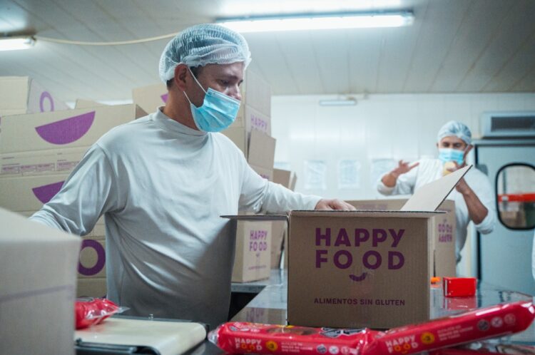 Happy Food, una pyme de elaboración de alimentos saludables cordobesa que realizó su primera venta en el país vecino.