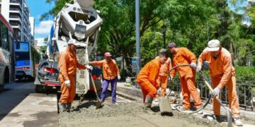 Ejecutan un nuevo plan de bacheo con 14 cuadrillas trabajando simultáneamente